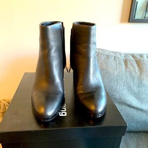 Alexander wang Gabi boots. Rose gold